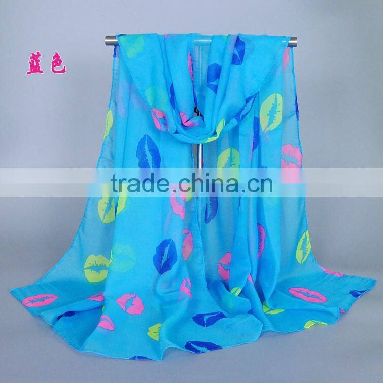 2017 2018 hot selling fashionable lightweight women spring summer lip printed scarf