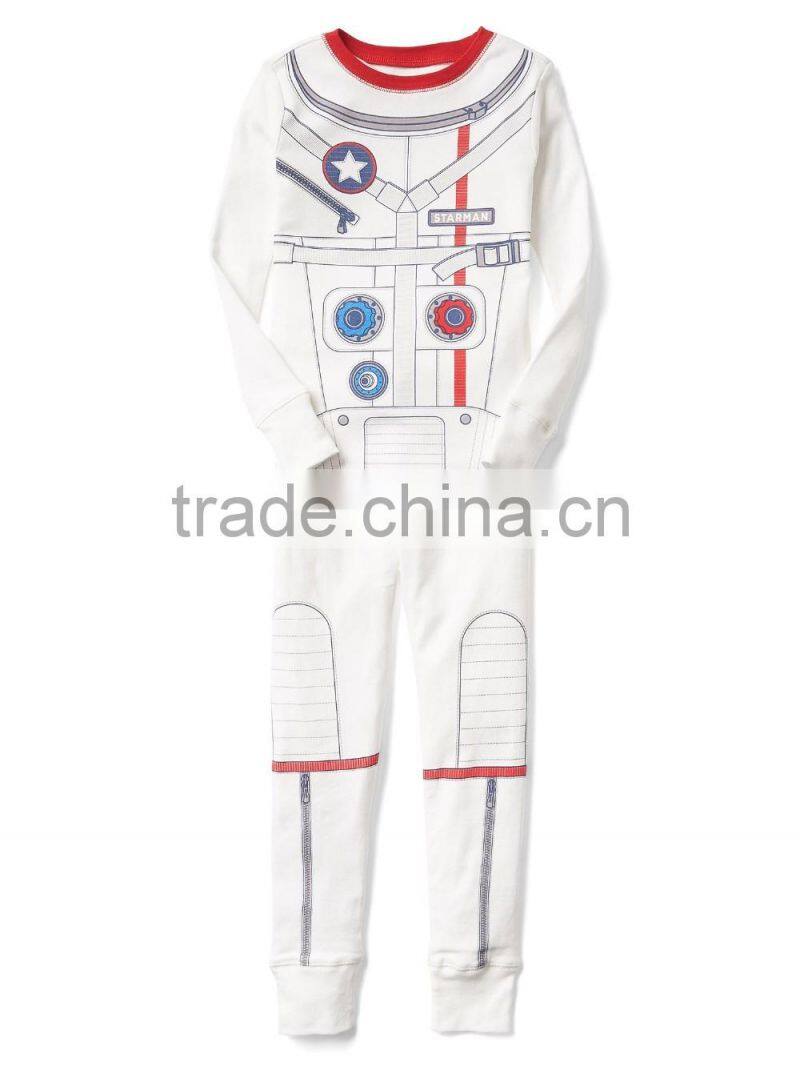 Girls pajama set with Kitten embroidered top and printed pant