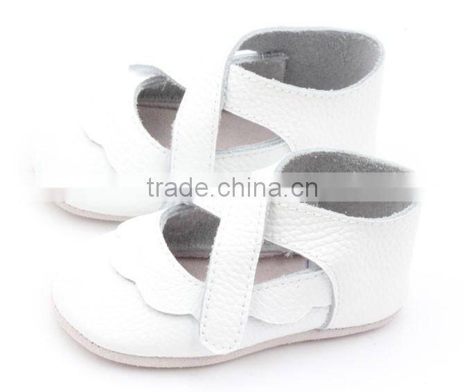 Fancy skidproof mary jane leather baby shoes