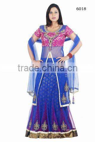 Designer Net Lehengas