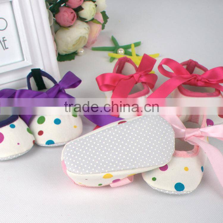 Wholesale Lovely Newborn Soft Non-slip Baby Prewalke Toddler Shoes