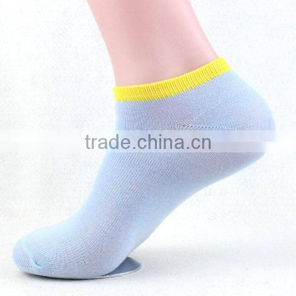 solid color cheap cotton boat men socks