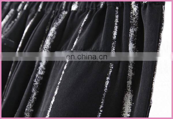 thick printed fabric pants with two pockets front zipper