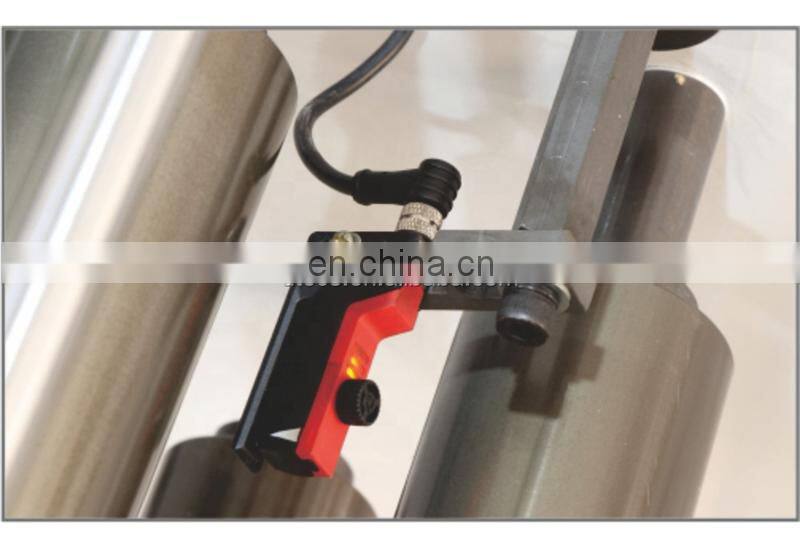 UTS370S High Speed Self Adhesive Label Sticker Cutter Rewinding Machine Price with Turret