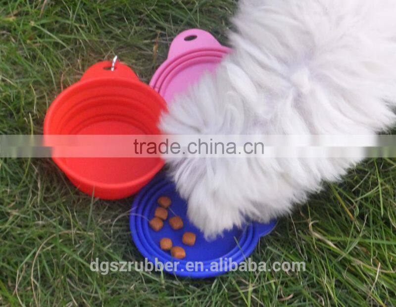 Non-stick and unbreakable collapsible silicone pet bowl