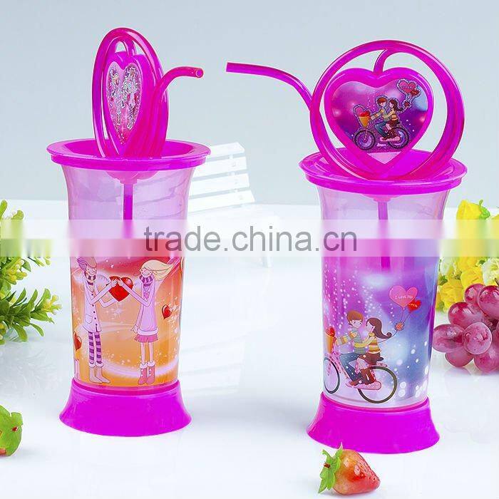HOT! Highest quality food grade plastic cup with straw