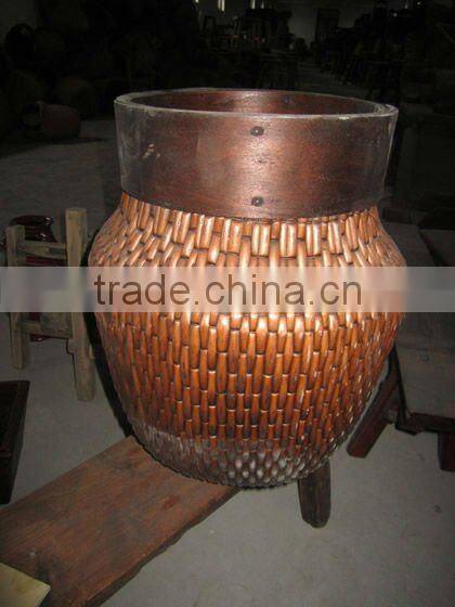 Chinese antique colorful storage box