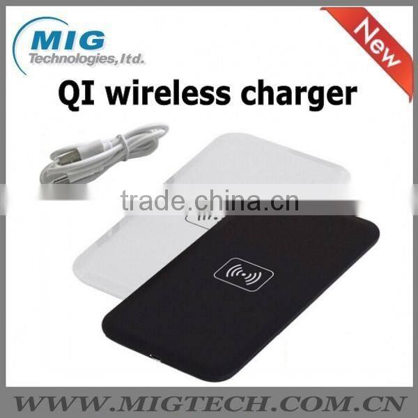Cheaper price with high quality mobile phone wireless charger qi standard, super thin qi wireless charger pad with receivers