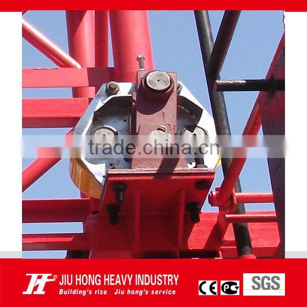 Hoist for lifiing concrete