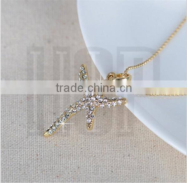 Best selling fashion zinc alloy gold plated crystal starfish pendant
