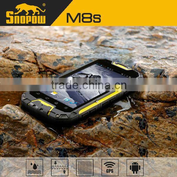 snopow M8 IP68 waterproof quad core walkie talkie 5km android 4.4 NFC wireless charger 4.5 inches rugged waterproof cell phone