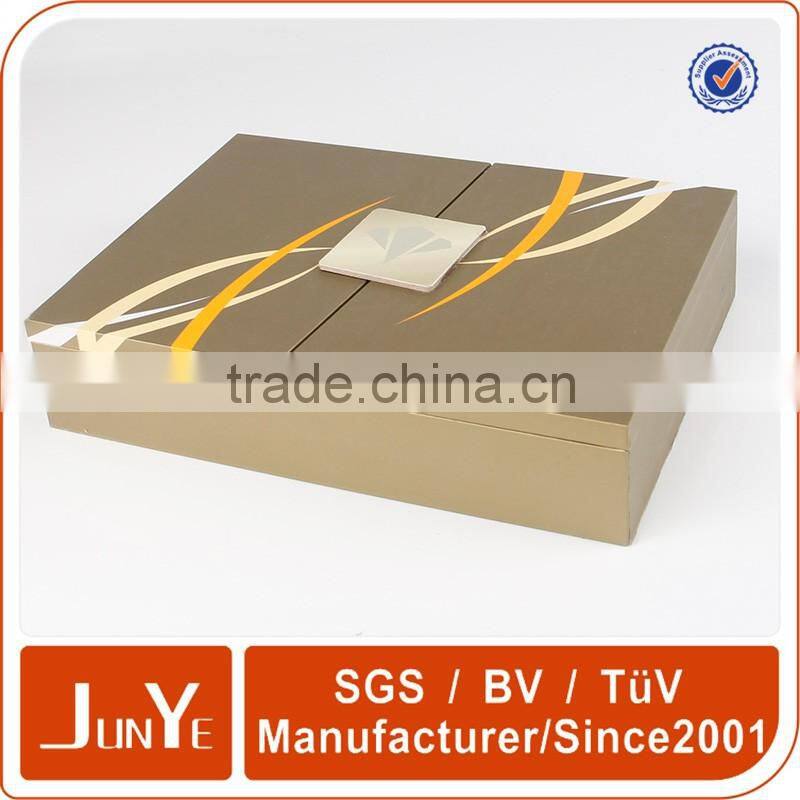 small printed presentation boxes with lids