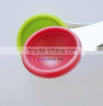 Multi-function Food Grade Silicone Folding Measuring Spoon