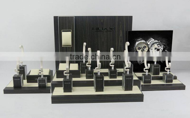 2015 Hot Sale Promotion Floor Standing Wooden Watches Display Showcases
