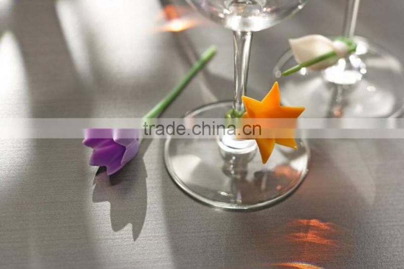 Wholesale 3D Designed FDA /LFGB Food Grade Glass Drink Cup Identifier Silicone Tea Cup Party Glass Marker