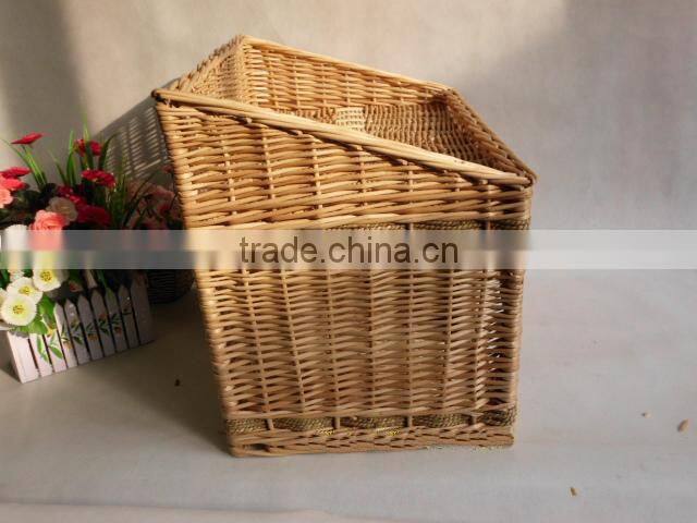 Wicker basket dog bed or pet bed