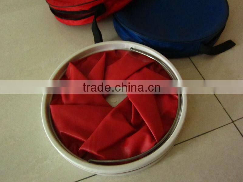Outdoor Foldable Iron Handle Water Carrier Or Storage Tank