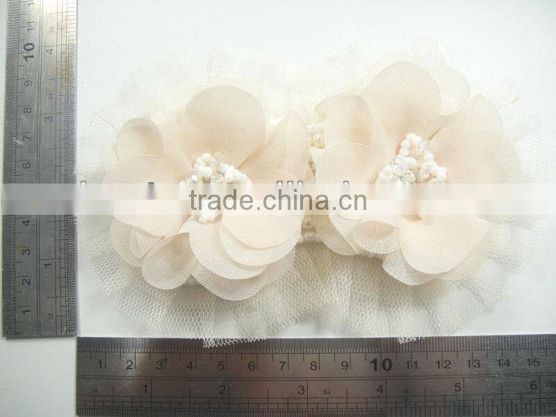 CF0452 2913 High quality wholesale girl bead flower applique for clothing