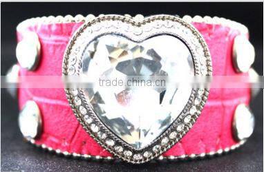 women's luxury leather bracelets 2016 sparkling heart soft leather bracelets high end leather bracelets