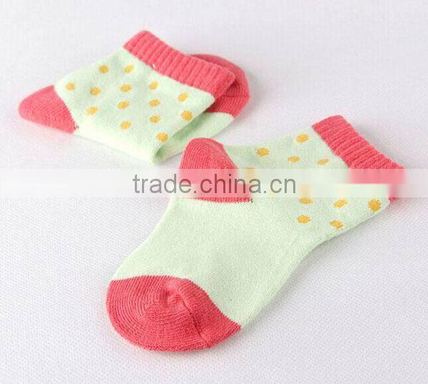 2017 Personalized Your Own Brand Logo Design Private Label Eco Friendly Bamboo Fiber Sport Simple Plain Kids Socks