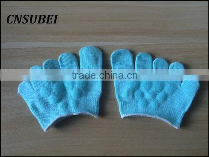 Light green women half feet anti-slip flower pattern grip yaga socks for lady pilates