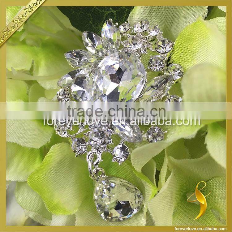Hot Sale cheap elegant design crystal flat back rhinestone brooches for invitations FB-068