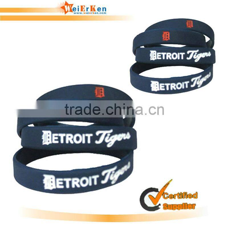 promotional cheap free give away silicone wristband