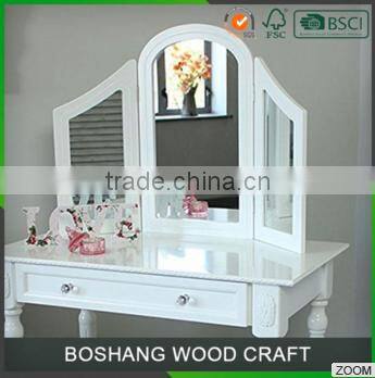 2016 Fanshion and Cheap Wooden Dressing Table with 3 Mirrors