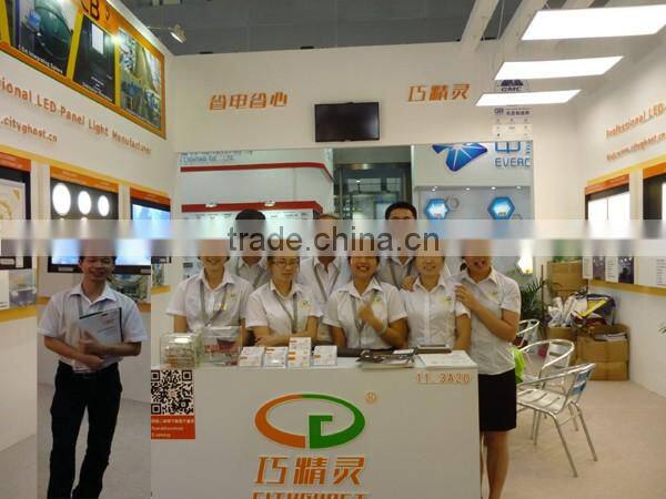 White Frame 0.2W SMD2835 110LM/W 5 Years ' Warranty Indoor Lighting 600x600 LED Panel Light 40W