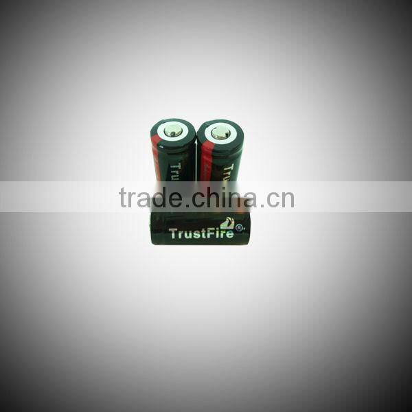 Factory directly sale, TrustFire 3.7Volt 880mAh 16340 Protected high recycle rechargeable battery holder from original factory