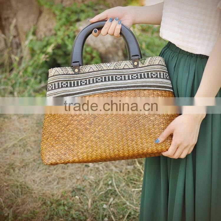 Fashion straw summer beach bag tote bag/handbag with embroidery for ladies and gils