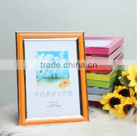 Plastic 4x6 photo frame