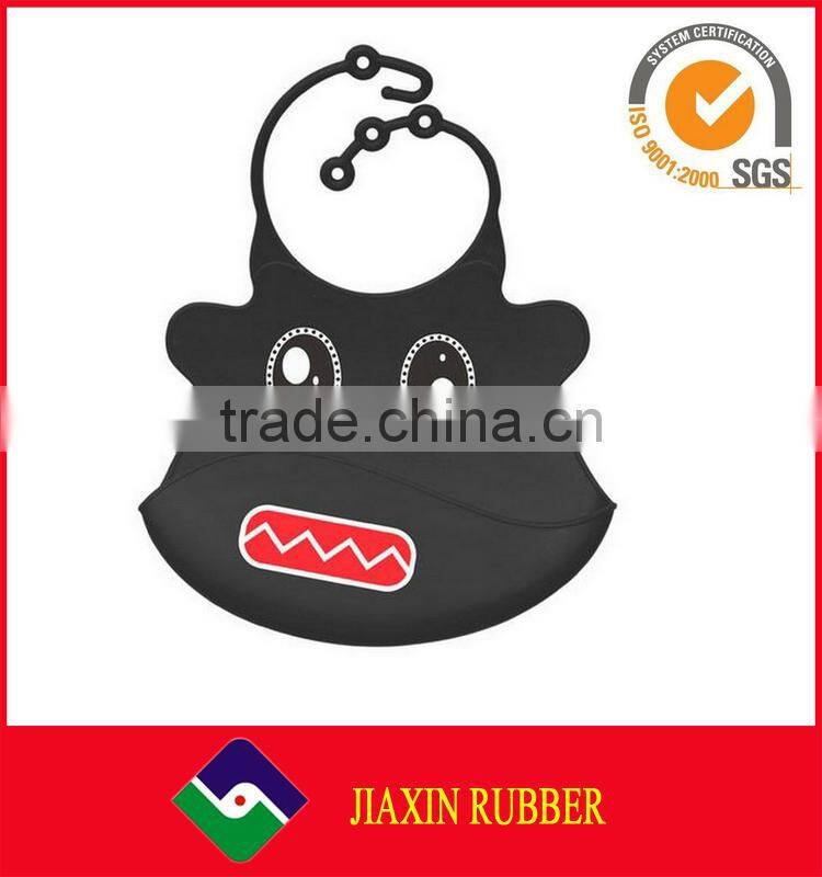 Hot Sale Triangle Bib Patterns Waterproof Soft Food Grade Silicone Baby Bib With Pocket