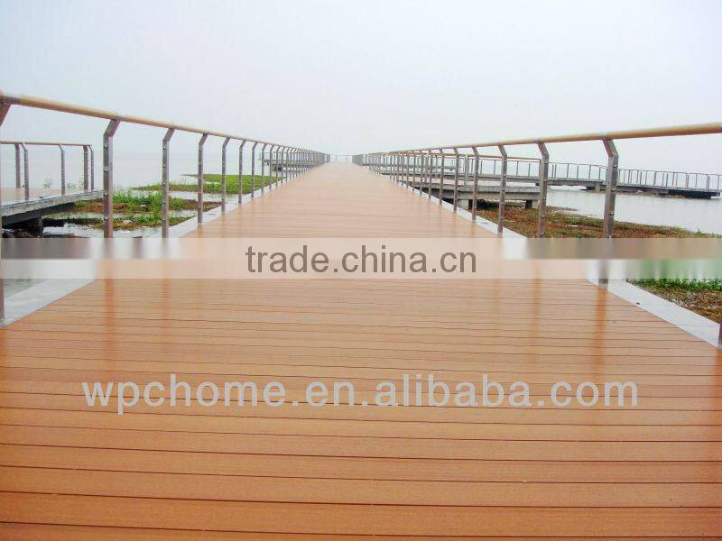 beautiful,popular.hot! moistureproof,anti-skidding WPC lake decking floor
