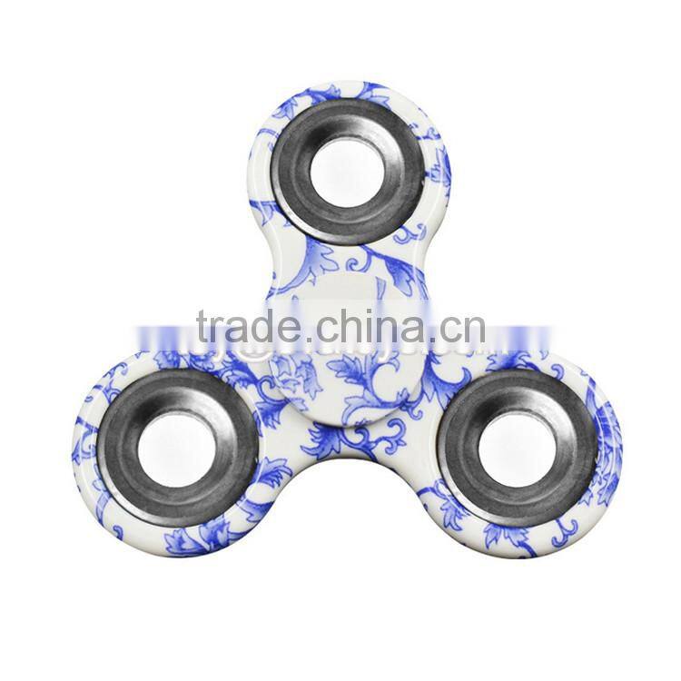 Top fashion relieves stress fidget toy magic hand spinner fidget ball W01A263