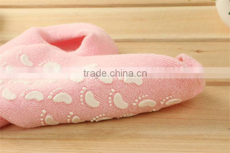 Beauty hand SPA gloves and socks whitening exfoliating gel moisture socks for women