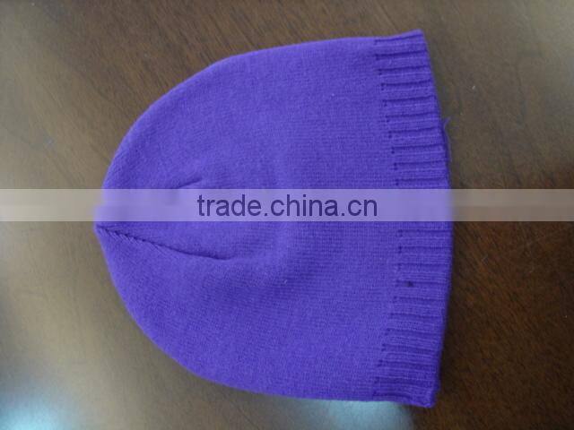 winter cap with yellow and blue color