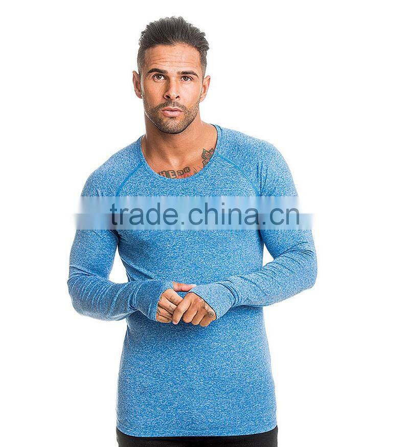 Compression long sleeve gym t shirt with scoop neck