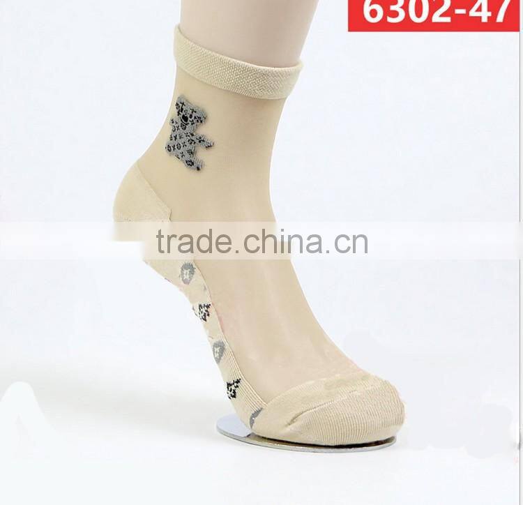 Hot sales Colorful Ultrathin Transparent Beautiful Crystal Elastic Calcetines Short Women Socks Summer Sock Womens