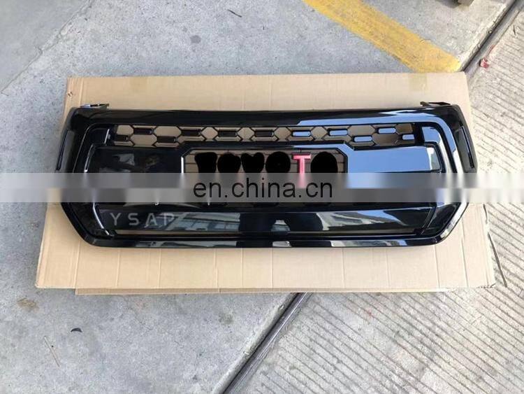 Hot selling factory price radiator Grille for Hilux Rocco 2018 2019 2020