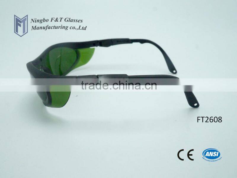 Industrial safety glasses