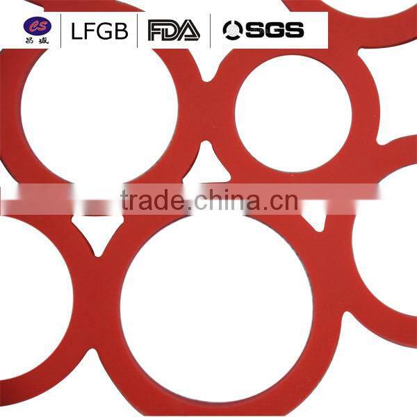 100% pure silicone colorful creative household tools insulation pad hollow lace coasters odorless cup mat wholesale