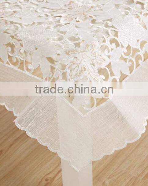 2015 embroidery table cloth factory, 100% polyester table cloth