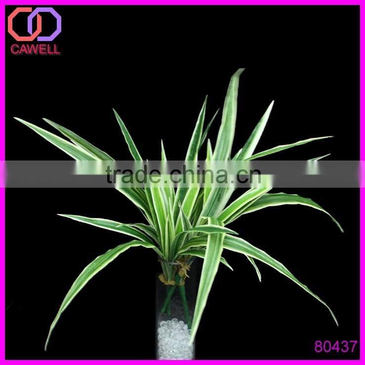 decorative artificial green leaf