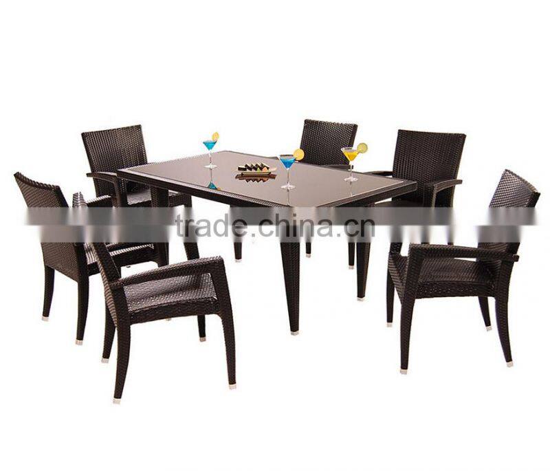 2017 Trade Assurance hot sale hideaway pe rattan handmade simple garden line table set designs