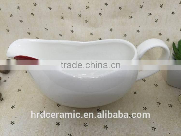 Stocked tableware wholesale ceramic sauce boat