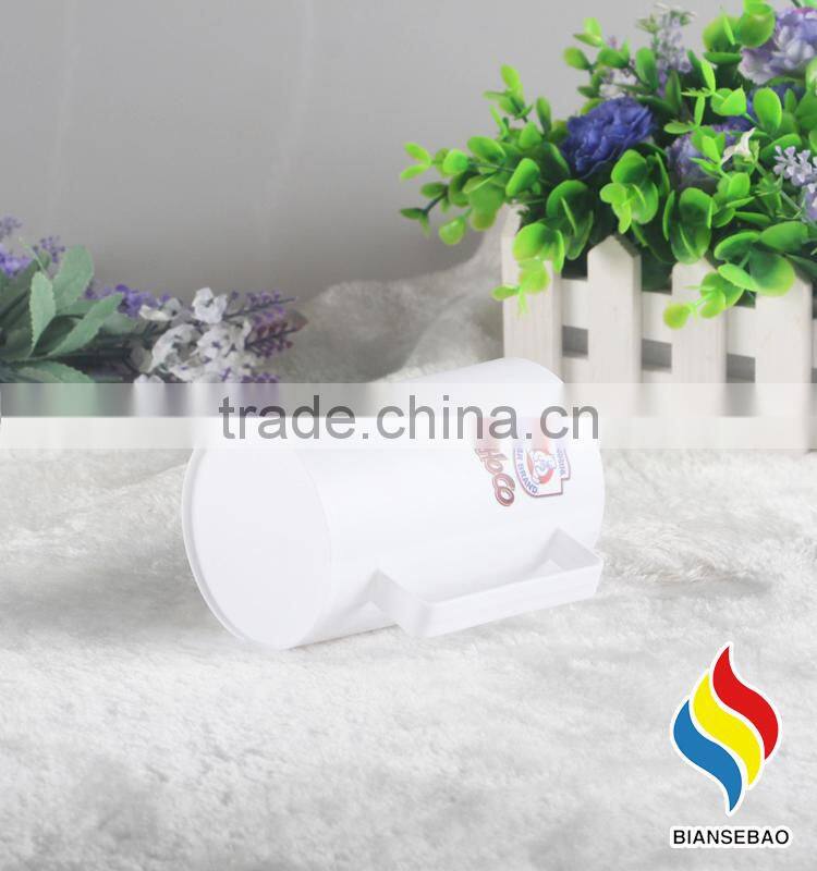 new design PP kids personalized plastic mugs with handle