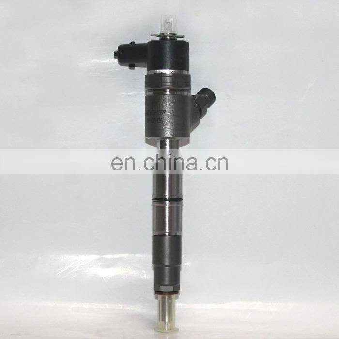 Diesel engine 4D18E fuel injector 0445110417