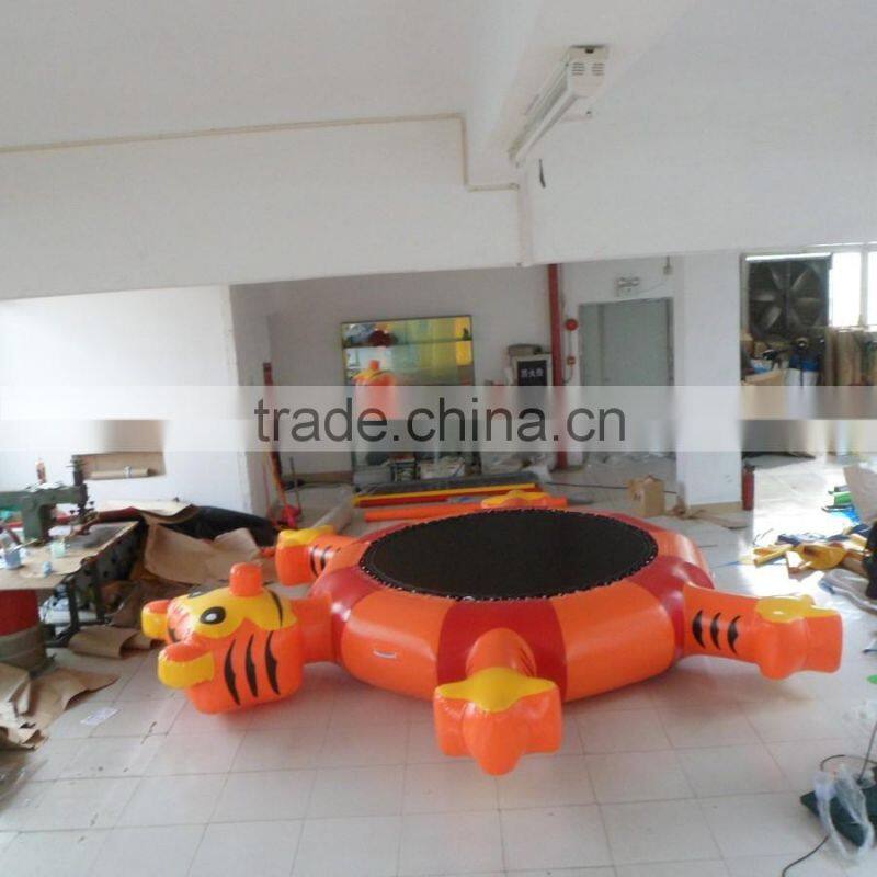 2015 hot new commercial inflatable water roller water games
