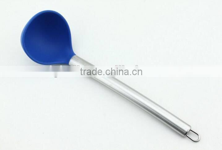 Colorful Kitchen Utensil Set of 5 For Cooking With Stainless Steel Handle